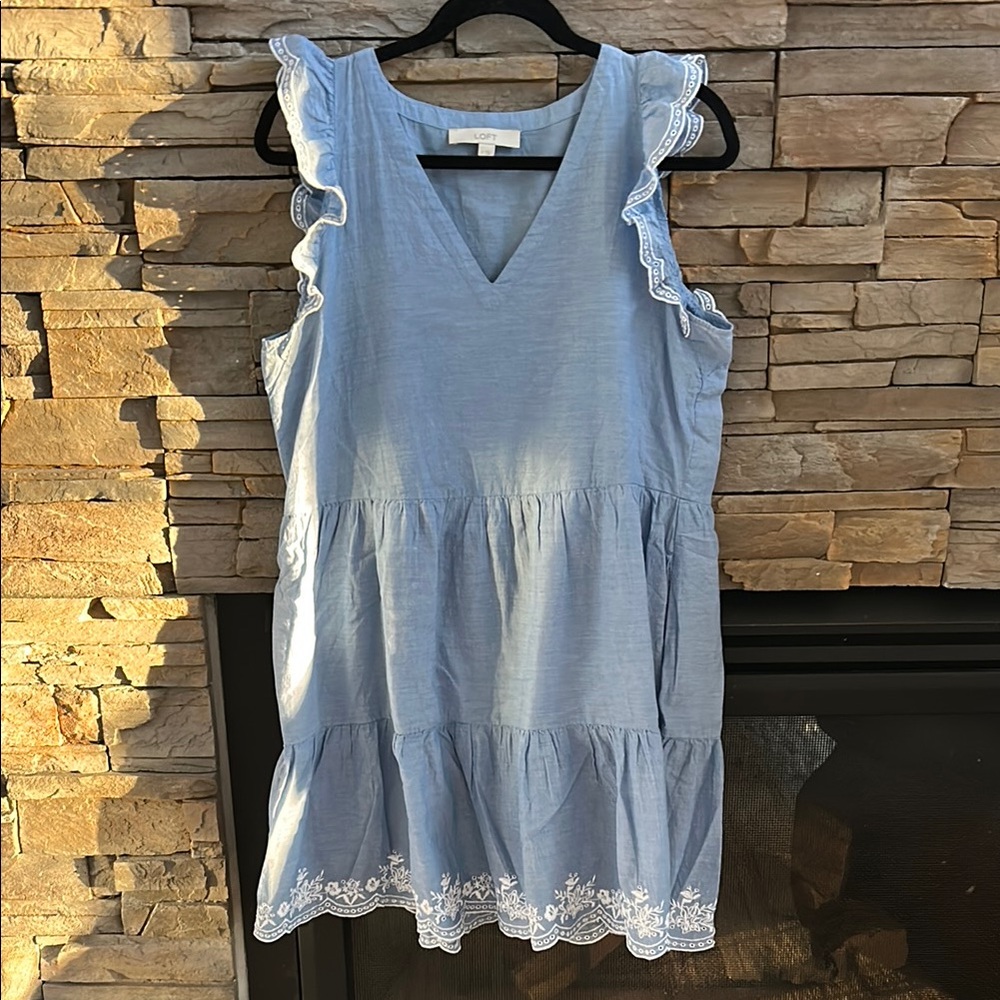 Loft Light Blue Sleeveless Dress with Eyelet Trim 🌼 size small